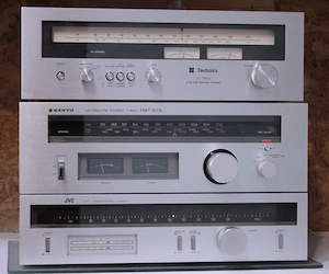 Tuner Sanyo,JVC,Technics(silver).