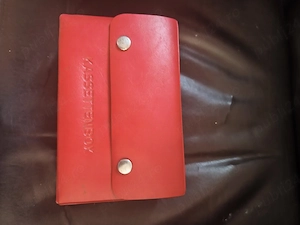 gentuta cu casete audio