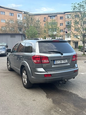 Vând Dodge journey  - imagine 4
