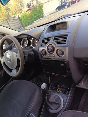 Renault  Megan Break  2007 - imagine 3