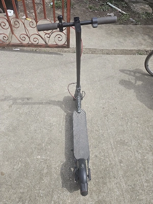 vand trotineta electrica xiomi 
