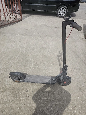 vand trotineta electrica xiomi  - imagine 2