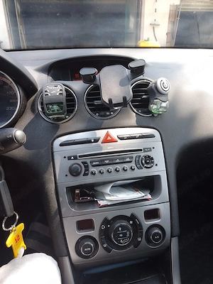 vând autoturism peugeot 308 sw 7 locuri - imagine 8