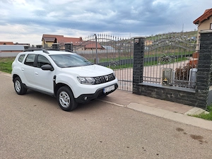 4x4 duster.  An 2019.  Diesel 15.   Clima.  7500 euro