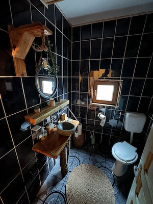 Cabană de vanzare la Lunca Bradului. - imagine 3