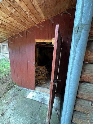 Cabană de vanzare la Lunca Bradului. - imagine 7