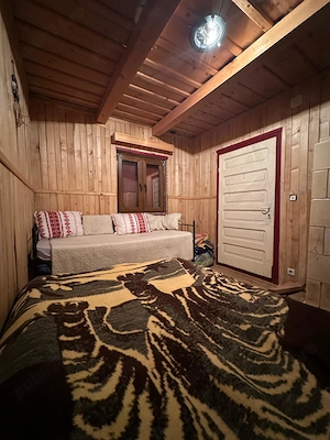 Cabană de vanzare la Lunca Bradului. - imagine 6