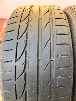 Anvelope de vara 235 40 R19 - imagine 4