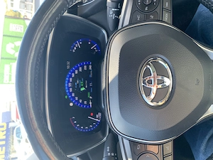 Vând Toyota Corolla Hybrid  - imagine 5