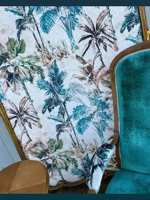 Set restaurat: cuier, masuta si fotoliu - imagine 4