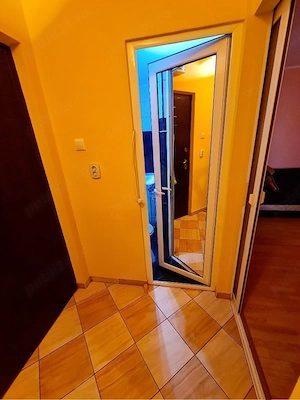 PERSOANA FIZICA ----Vanzare apartament cu 1 camera zona MAZEPA 1