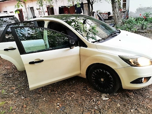 Ford focus  - imagine 5