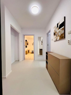 Garsoniera, renovata, 40mp, pt investitie sau locuit, 5 minute metrou Gorjului, semistradala - imagine 12