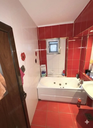 Etaj 8/10 | 78 mp total | 75.000 € negociabil - imagine 7