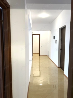 Apartament ultramodern, 2 camere, etaj 9, Italian Residence - imagine 6