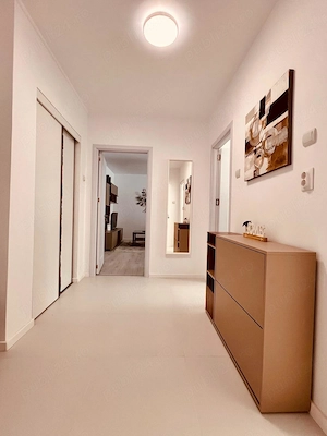 Garsoniera, renovata, 40mp, pt investitie sau locuit, 5 minute metrou Gorjului, semistradala - imagine 5