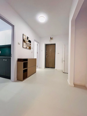 Garsoniera, renovata, 40mp, pt investitie sau locuit, 5 minute metrou Gorjului, semistradala - imagine 10