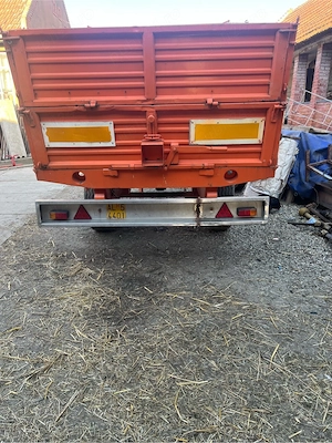 vand remorca de 6 tone monoaxa  - imagine 2