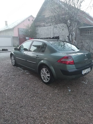 Renault Megane  - imagine 5