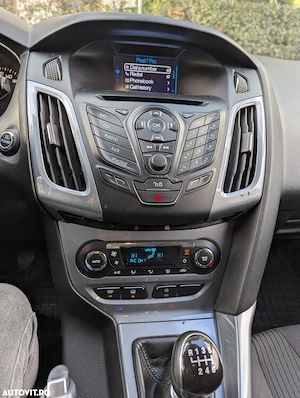 Ford Focus 1.6 TDCI Titanium - imagine 6