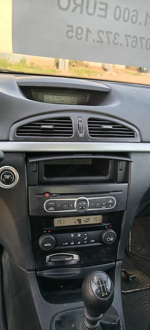 Renault Laguna 2 - imagine 8