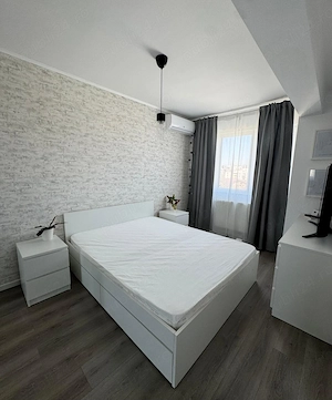 De vanzare Apartament 2 camere - Titan Ozana - imagine 2