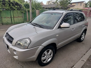 Hyundai Tucson 2007 2.0 CRDI automat 140 cai - imagine 5