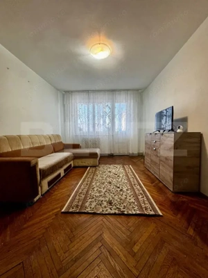 Apartament de vazare, cu 4 camere, 90 mp + balcoane, zona Lama, etaj intermediar