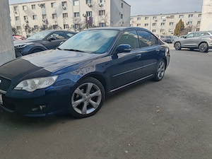 Vând subaru legacy 