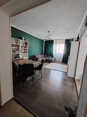 Vând apartament cu 3 camere, Ghiroda - imagine 8
