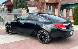 opel insignia - imagine 3