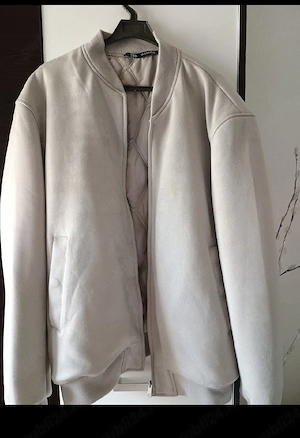 geaca de bărbați marca Zara 