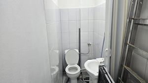 Inchiriez spatiu comercial in Deva, zona Eminescu vis a vis de fostele banci BCR si BRD,  - imagine 10