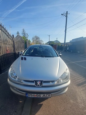 Vând Peugeot 206 sedan plus 