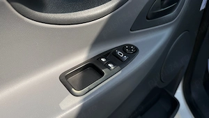   ** Peugeot Expert ** - imagine 17