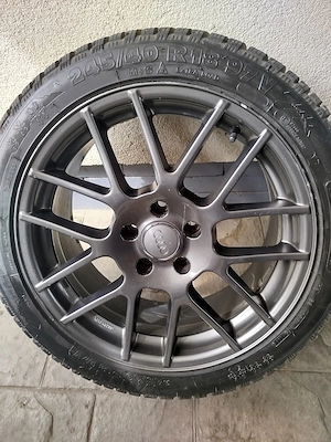 Jante aliaj pe 18 cu cauciucuri iarnă  - imagine 4