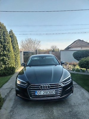 Audi A5 Sportback S Line din 2018 oferă o combinaţie imbatabilă de design sportiv și confort luxos. 
