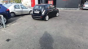 vand lancia ypsilon  - imagine 5