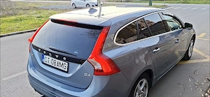 Volvo V60 2018 190cp in stare impecabilă  - imagine 4