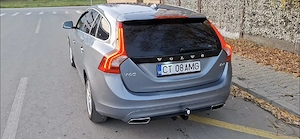 Volvo V60 2018 190cp in stare impecabilă  - imagine 2