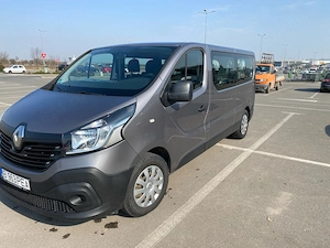Renault trafic 8+1 locuri - imagine 2