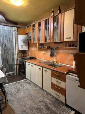 Apartament cu 2 cam, 52 mp, etaj 3, cu 2 balcoane si parcare, Eroilor, Multiserv - imagine 3