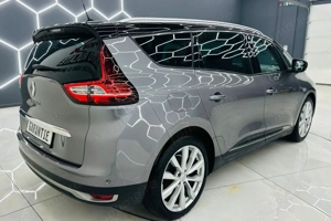 RENAULT SCENIC - imagine 4