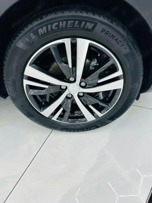 PEUGEOT 3008 - imagine 9