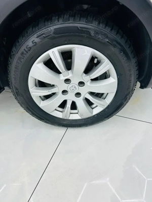 RENAULT CAPTUR - imagine 9