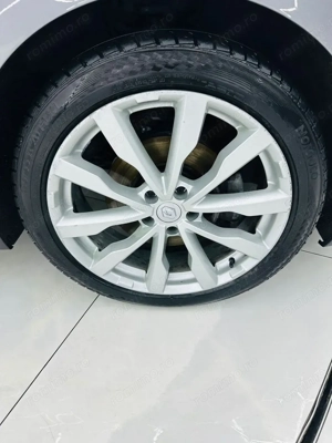 RENAULT SCENIC - imagine 9