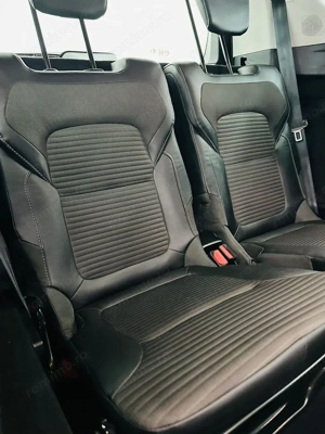 RENAULT SCENIC - imagine 17