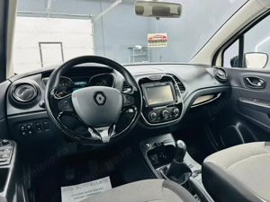 RENAULT CAPTUR - imagine 20