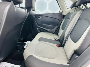 RENAULT CAPTUR - imagine 15