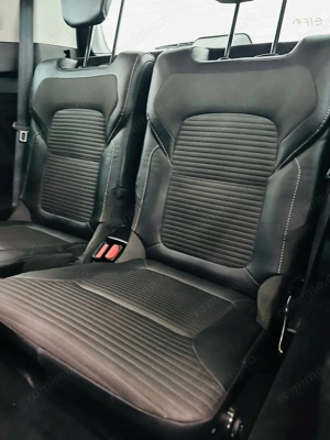 RENAULT SCENIC - imagine 15